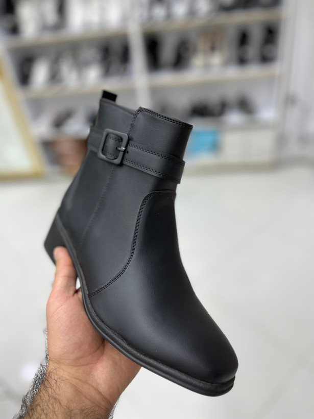 نیم بوت زنانه پاشنه دار